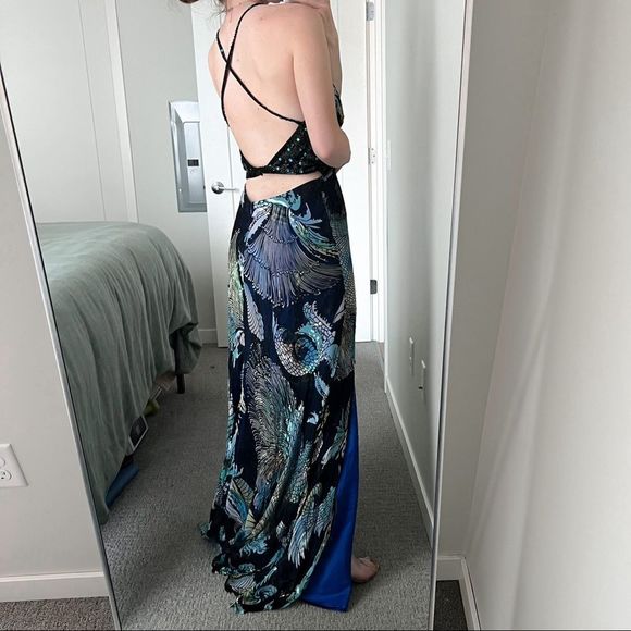 Dave & Johnny By Laura Ryner Silk Cut Out Gown Size 7/8 - Picture 3 of 10